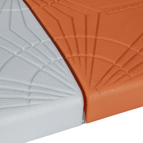 Detalle de la primera base doble Champro B072S blanca y naranja