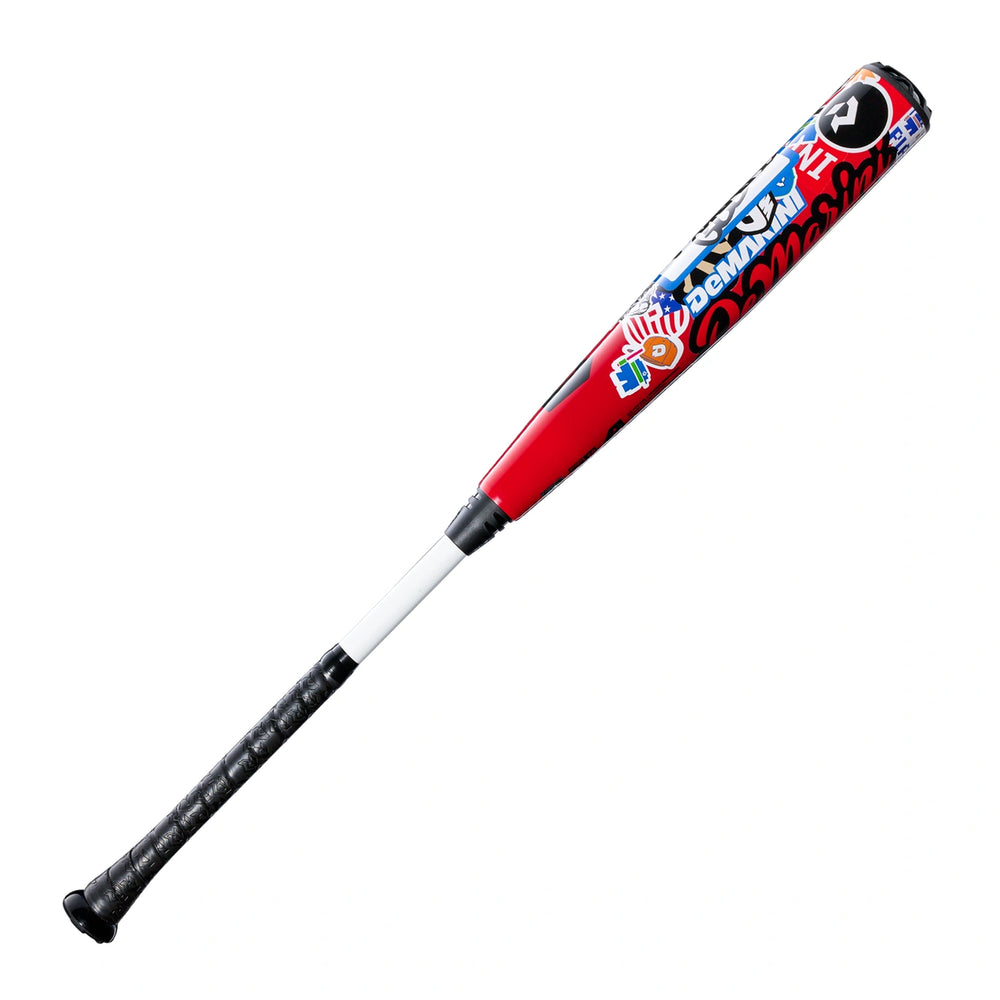 Bat Beisbol Demarini The Goods Sticker Bomb 2026 BBCOR Barril 2 5/8 (-3) Aluminio