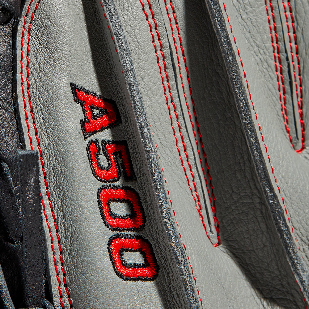 Mascota Beisbol Wilson A500 Negro Gris 32 In Lanzador Diestro