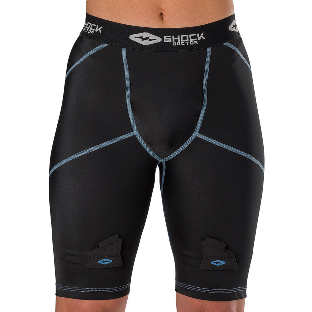 Short femenil puesto frente