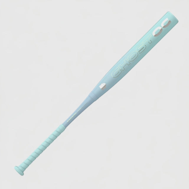 Bat Softbol Easton Ghost OG 2027 (-10) en accion