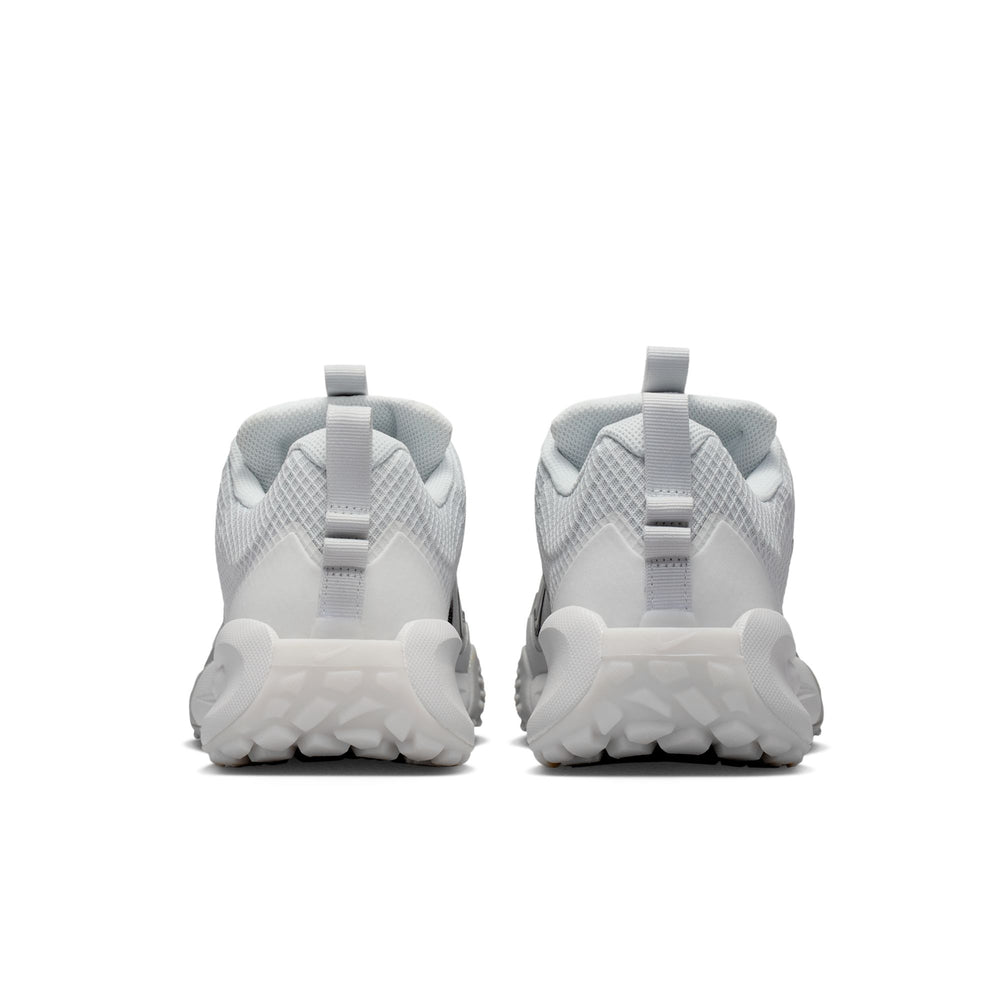 Tenis Nike Cross Turf Gris detalle